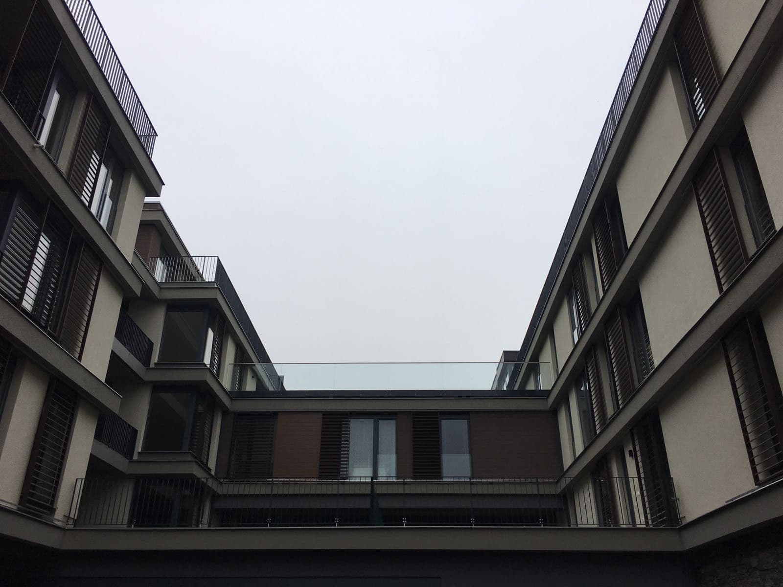 Prenájom bytu 1-izbový 40 m², Žitenická, Praha, Praha Prenájom bytu 1-izbový 40 m², Žitenická, Praha, Praha