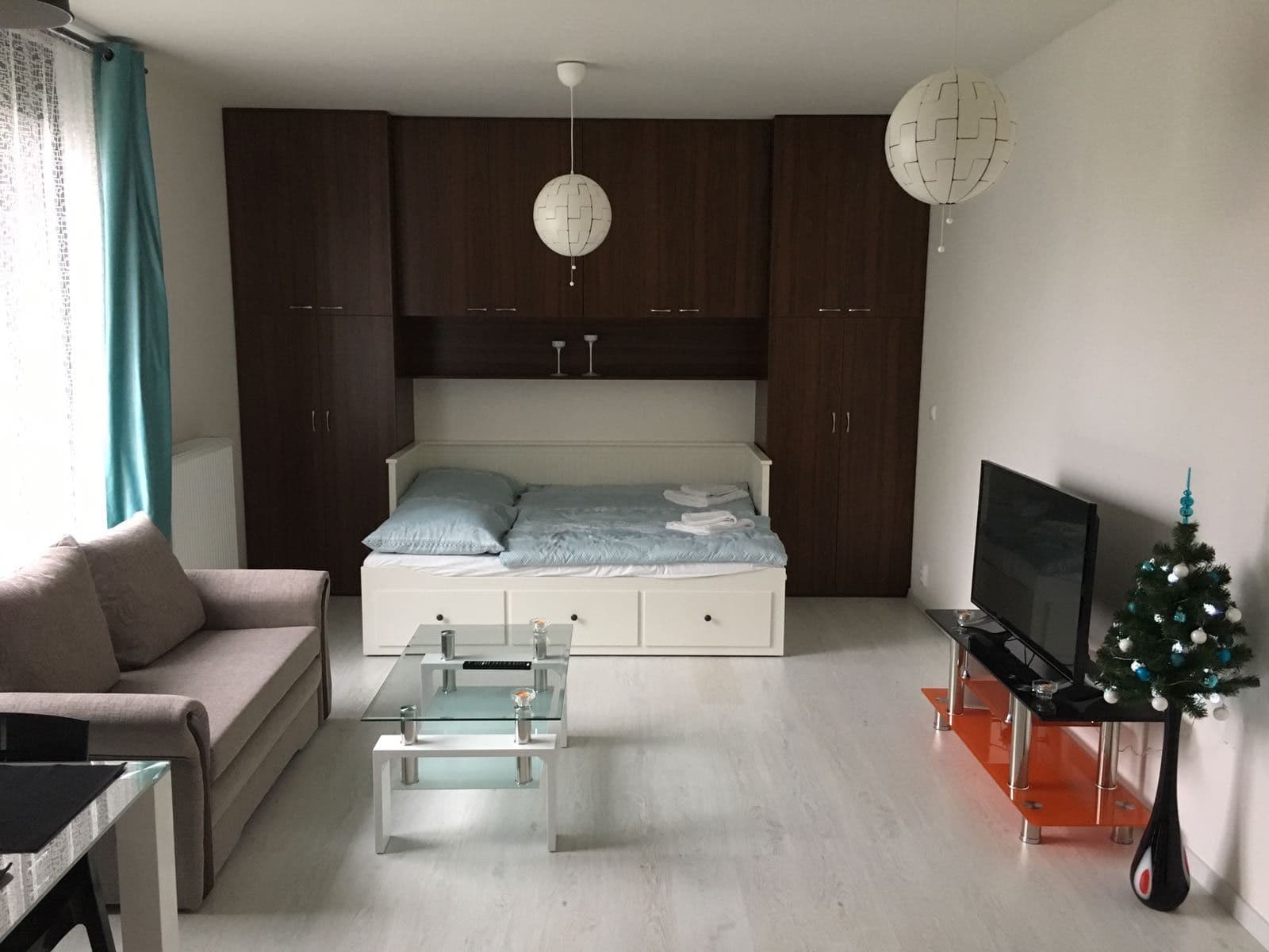 Prenájom bytu 1-izbový 40 m², Žitenická, Praha, Praha Prenájom bytu 1-izbový 40 m², Žitenická, Praha, Praha