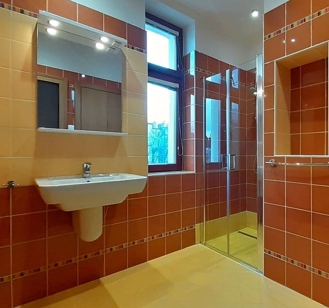 Prenájom bytu 2-izbový 52 m², Slezská, Praha, Praha Prenájom bytu 2-izbový 52 m², Slezská, Praha, Praha