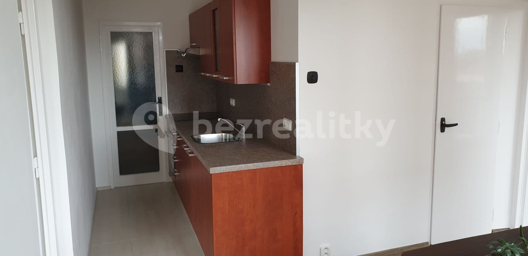Prenájom bytu 3-izbový 73 m², Počernická, Praha, Praha Prenájom bytu 3-izbový 73 m², Počernická, Praha, Praha