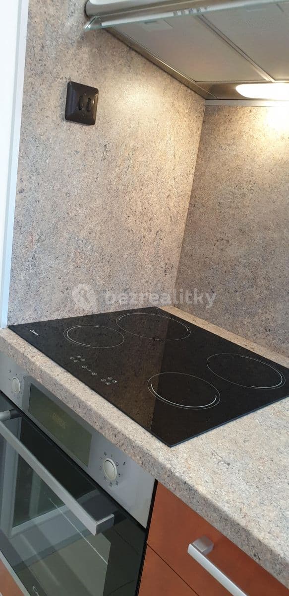 Prenájom bytu 3-izbový 73 m², Počernická, Praha, Praha Prenájom bytu 3-izbový 73 m², Počernická, Praha, Praha