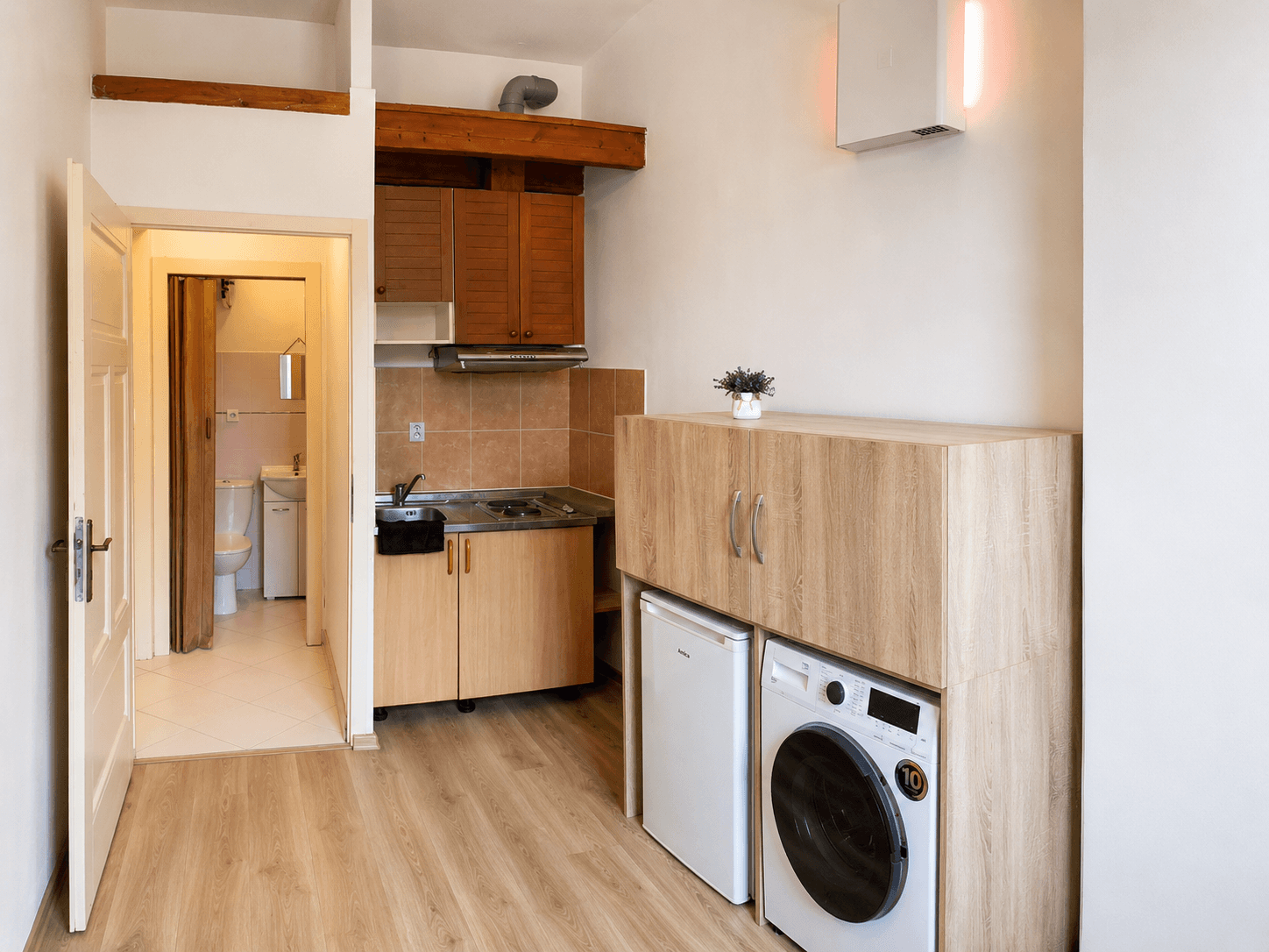 Prenájom bytu Garsoniéra 24 m², Emilie Floriánové, Jablonec nad Nisou, Liberecký kraj Prenájom bytu Garsoniéra 24 m², Emilie Floriánové, Jablonec nad Nisou, Liberecký kraj