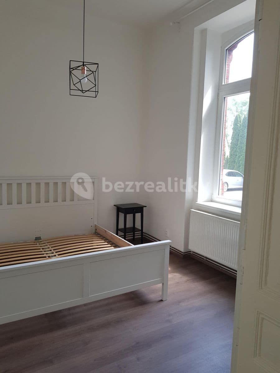 Prenájom bytu 2-izbový 58 m², Karlovotýnská, Nučice, Středočeský kraj Prenájom bytu 2-izbový 58 m², Karlovotýnská, Nučice, Středočeský kraj