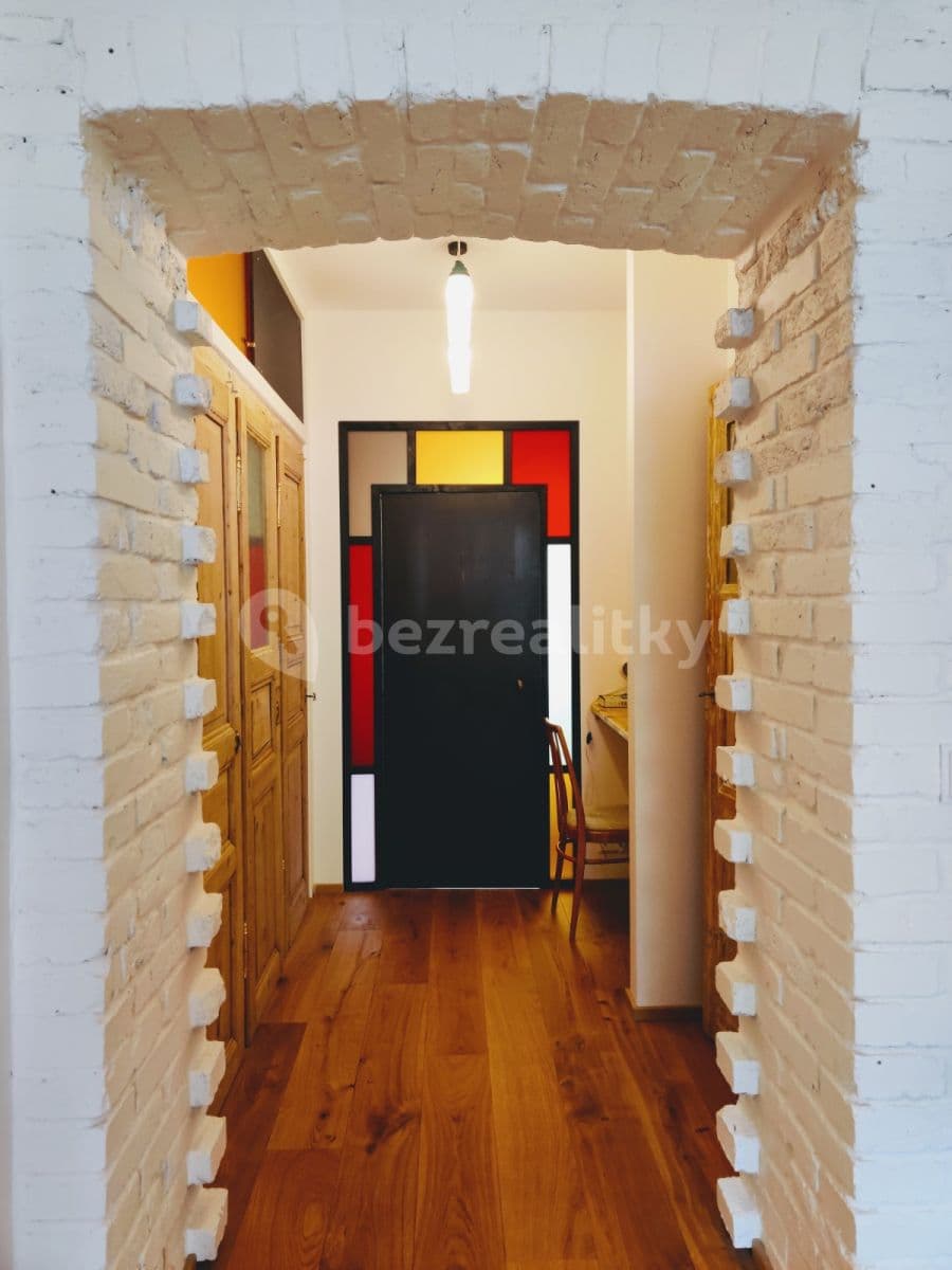 Prenájom bytu 3-izbový 66 m², Veverkova, Praha, Praha Prenájom bytu 3-izbový 66 m², Veverkova, Praha, Praha