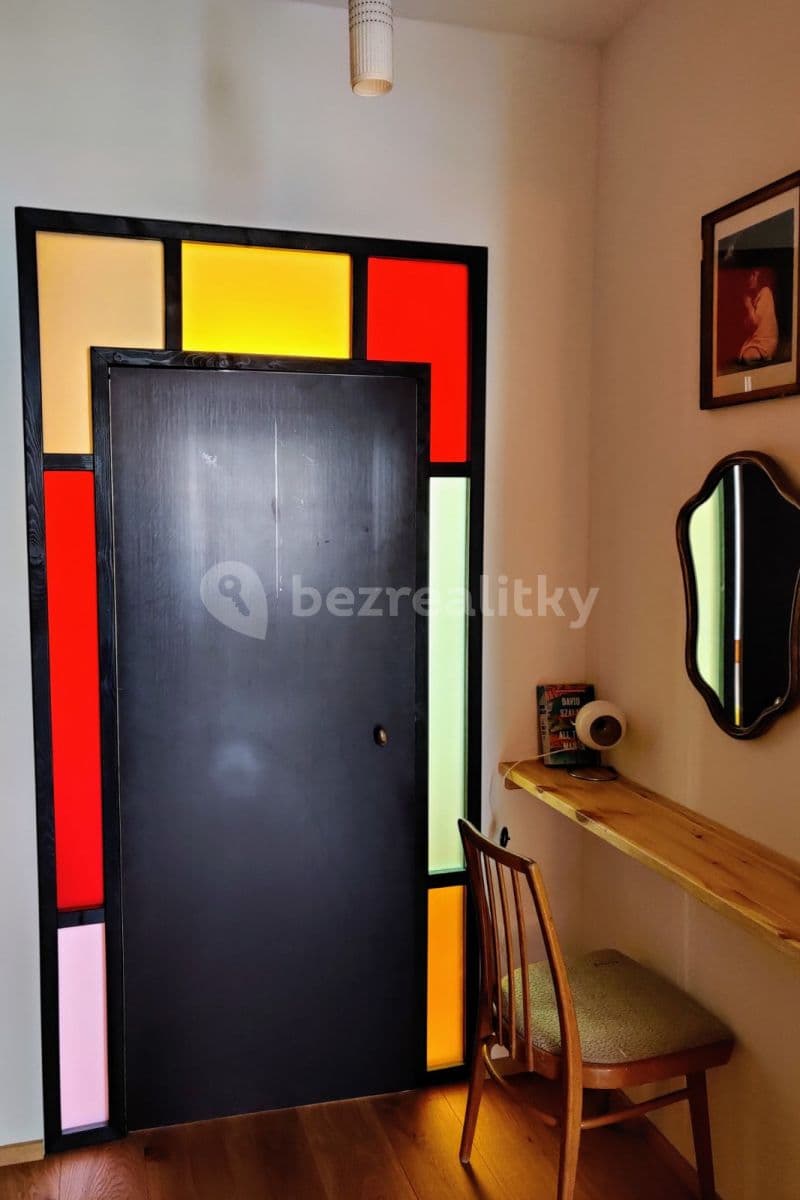 Prenájom bytu 3-izbový 66 m², Veverkova, Praha, Praha Prenájom bytu 3-izbový 66 m², Veverkova, Praha, Praha