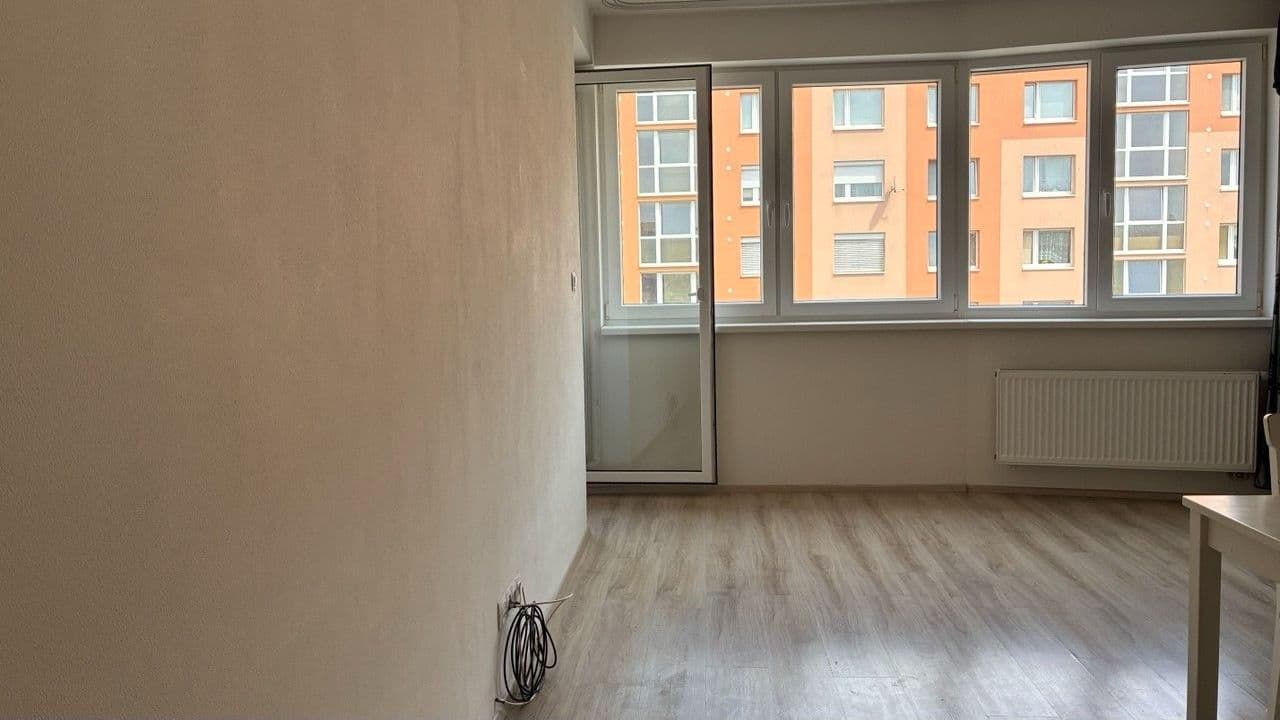 Prenájom bytu 2-izbový 57 m², Tupolevova, Praha, Praha Prenájom bytu 2-izbový 57 m², Tupolevova, Praha, Praha