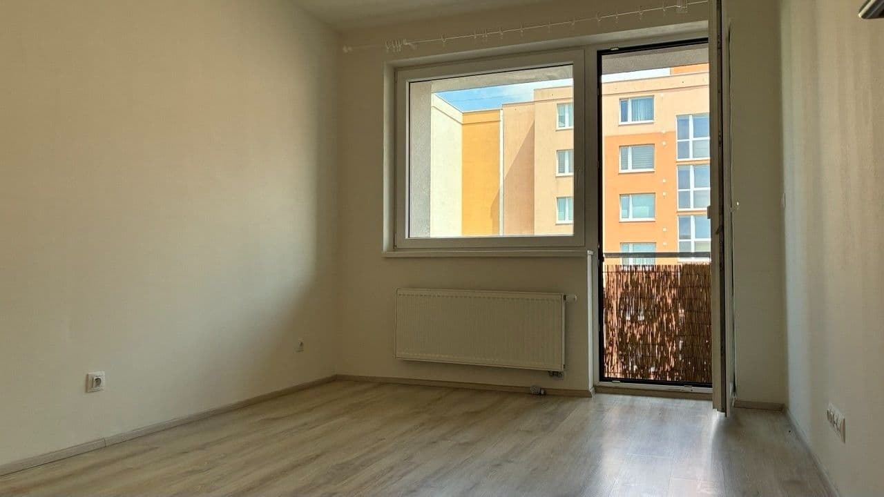 Prenájom bytu 2-izbový 57 m², Tupolevova, Praha, Praha Prenájom bytu 2-izbový 57 m², Tupolevova, Praha, Praha