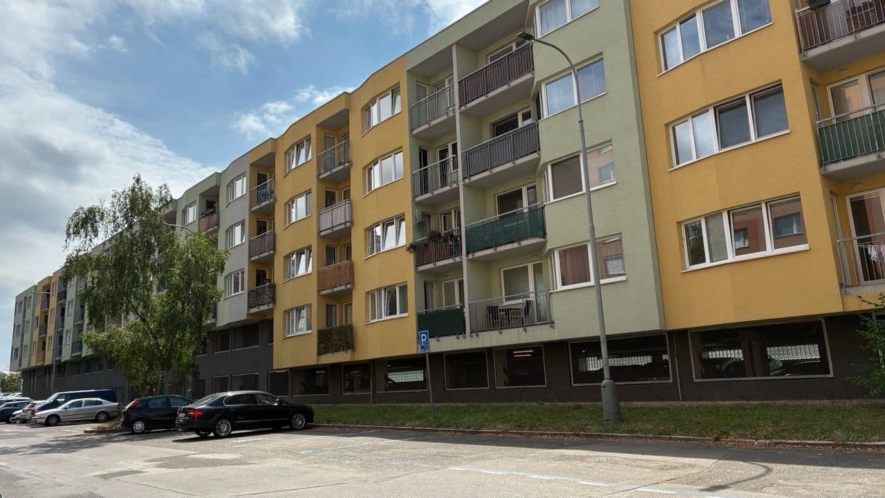 Prenájom bytu 2-izbový 57 m², Tupolevova, Praha, Praha Prenájom bytu 2-izbový 57 m², Tupolevova, Praha, Praha