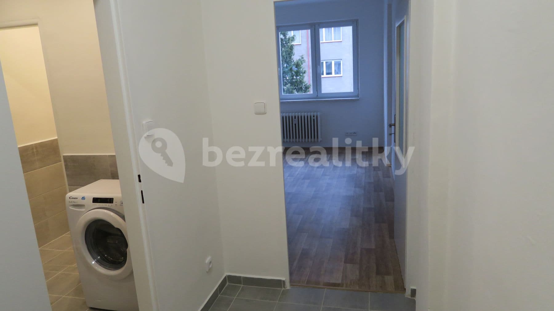 Prenájom bytu 1-izbový 25 m², Jirchářská, Kostelec nad Orlicí, Královéhradecký kraj Prenájom bytu 1-izbový 25 m², Jirchářská, Kostelec nad Orlicí, Královéhradecký kraj