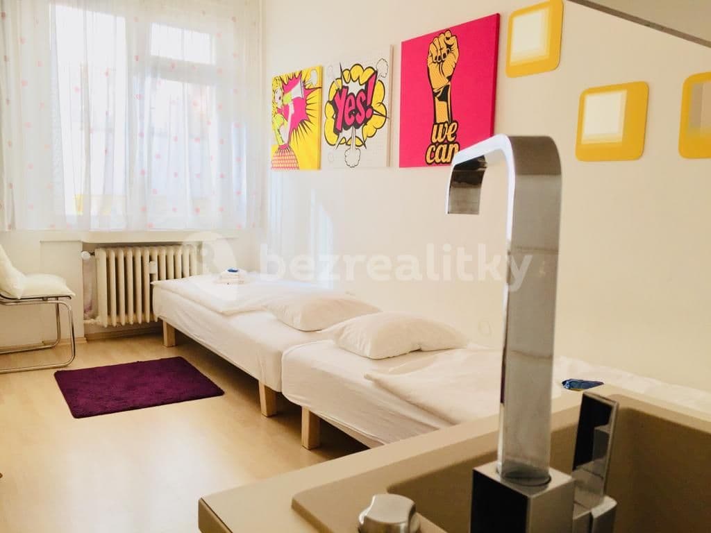Prenájom bytu Garsoniéra 21 m², Na Zbořenci, Praha, Praha Prenájom bytu Garsoniéra 21 m², Na Zbořenci, Praha, Praha