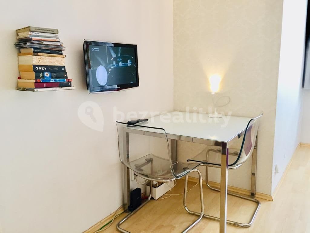 Prenájom bytu Garsoniéra 21 m², Na Zbořenci, Praha, Praha Prenájom bytu Garsoniéra 21 m², Na Zbořenci, Praha, Praha
