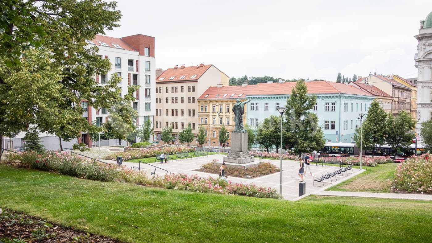 Prenájom bytu Garsoniéra 35 m², Havlíčkovo Náměstí, Praha, Praha Prenájom bytu Garsoniéra 35 m², Havlíčkovo Náměstí, Praha, Praha