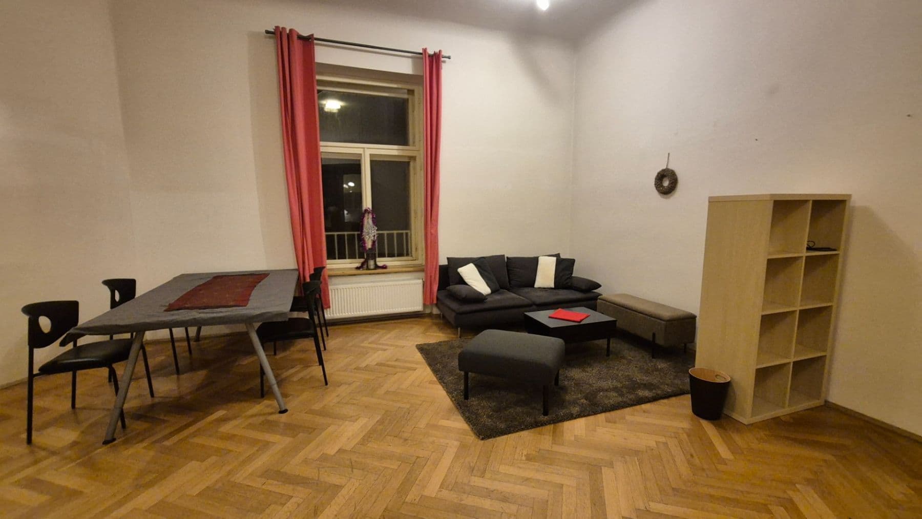 Prenájom bytu 2-izbový 67 m², Zborovská, Praha, Praha Prenájom bytu 2-izbový 67 m², Zborovská, Praha, Praha