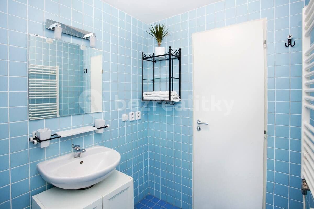 Prenájom bytu 1-izbový 32 m², Sluneční náměstí, Praha, Praha Prenájom bytu 1-izbový 32 m², Sluneční náměstí, Praha, Praha