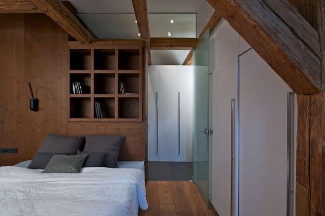 Prenájom bytu 2-izbový 95 m², U Lužického Semináře, Praha, Praha Prenájom bytu 2-izbový 95 m², U Lužického Semináře, Praha, Praha