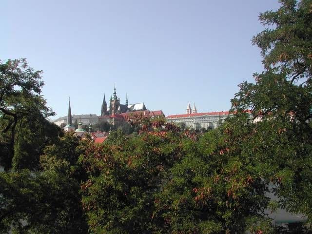 Prenájom bytu 2-izbový 95 m², U Lužického Semináře, Praha, Praha Prenájom bytu 2-izbový 95 m², U Lužického Semináře, Praha, Praha