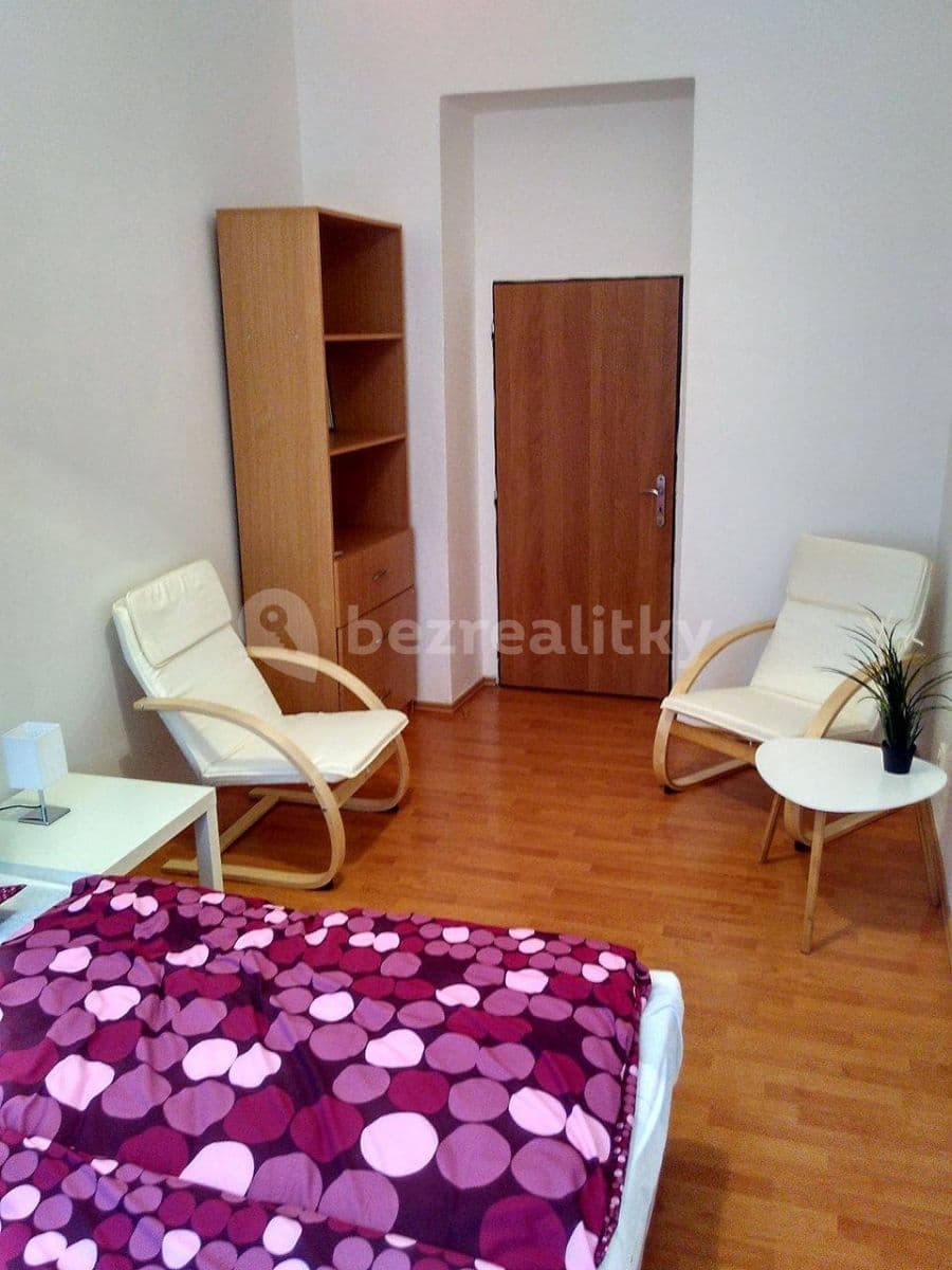 Prenájom bytu 1-izbový 30 m², Turnovská, Praha, Praha Prenájom bytu 1-izbový 30 m², Turnovská, Praha, Praha