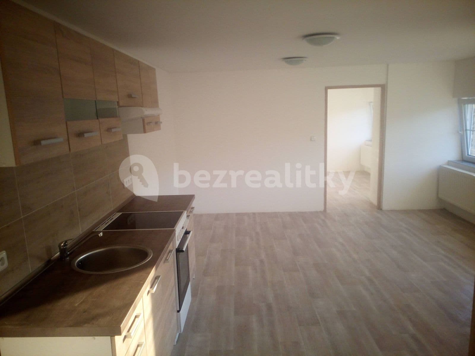 Prenájom bytu 2-izbový 67 m², Frýdlantská, Chrastava, Liberecký kraj Prenájom bytu 2-izbový 67 m², Frýdlantská, Chrastava, Liberecký kraj
