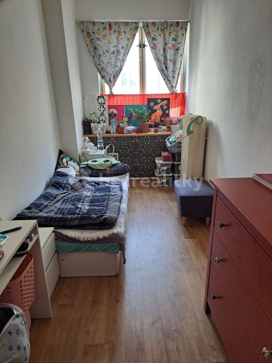 Prenájom bytu 1-izbový 10 m², Václavská, Praha, Praha