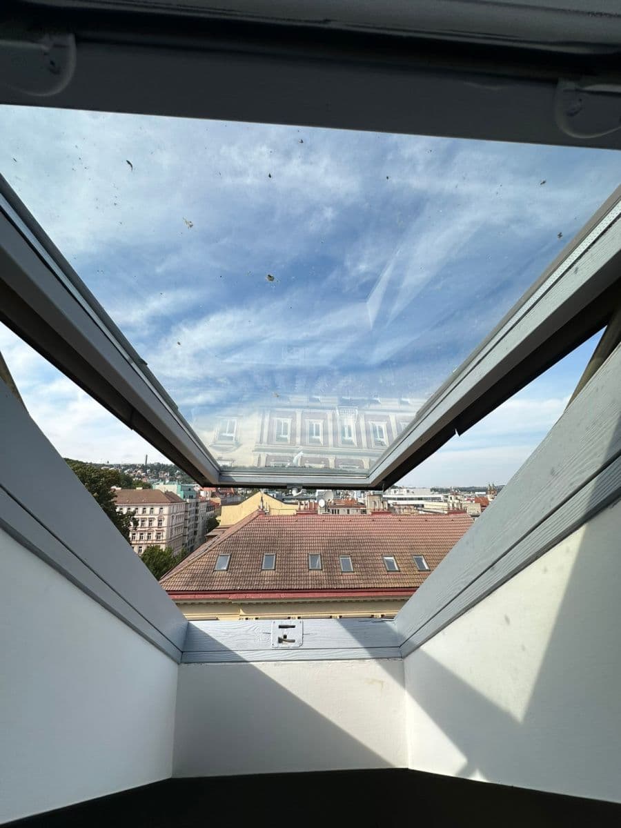 Prenájom bytu 2-izbový 18 m², Kováků, Praha, Praha Prenájom bytu 2-izbový 18 m², Kováků, Praha, Praha