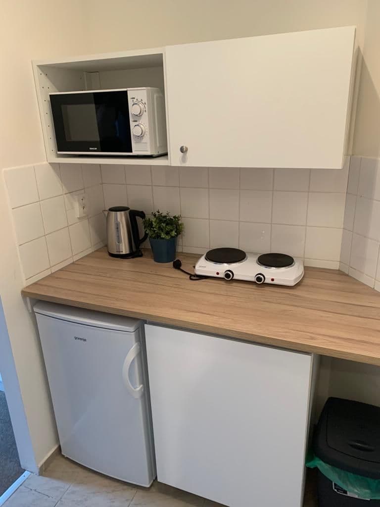 Prenájom bytu Garsoniéra 25 m², Kováků, Praha, Praha Prenájom bytu Garsoniéra 25 m², Kováků, Praha, Praha