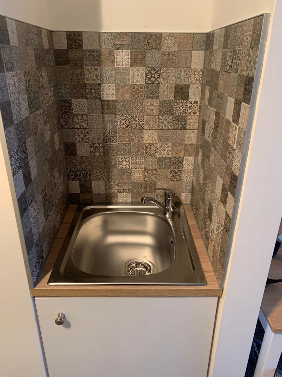 Prenájom bytu Garsoniéra 25 m², Kováků, Praha, Praha Prenájom bytu Garsoniéra 25 m², Kováků, Praha, Praha