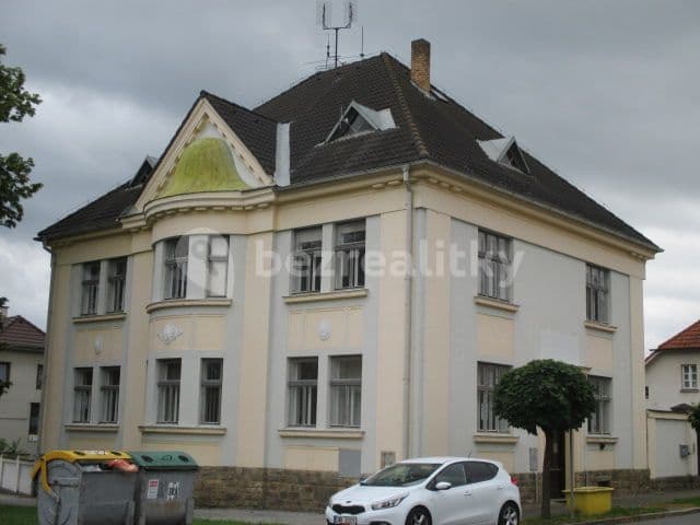 Prenájom kancelárie 130 m², Nádražní ulice, Nová Včelnice, Jihočeský kraj Prenájom kancelárie 130 m², Nádražní ulice, Nová Včelnice, Jihočeský kraj