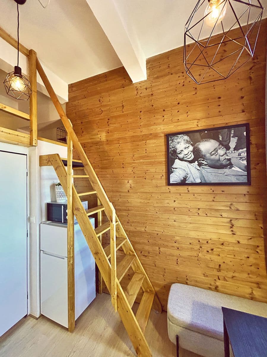 Prenájom bytu Garsoniéra 15 m², Kováků, Praha, Praha Prenájom bytu Garsoniéra 15 m², Kováků, Praha, Praha