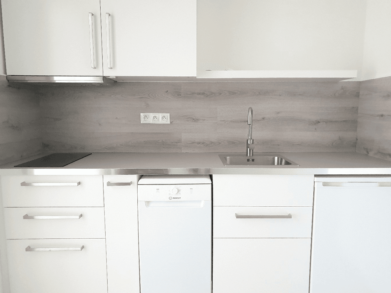 Prenájom bytu 1-izbový 28 m², Nuselská, Praha, Praha Prenájom bytu 1-izbový 28 m², Nuselská, Praha, Praha