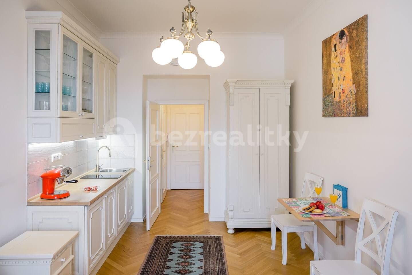 Prenájom bytu 1-izbový 24 m², Náměstí Bratří Synků, Praha, Praha Prenájom bytu 1-izbový 24 m², Náměstí Bratří Synků, Praha, Praha