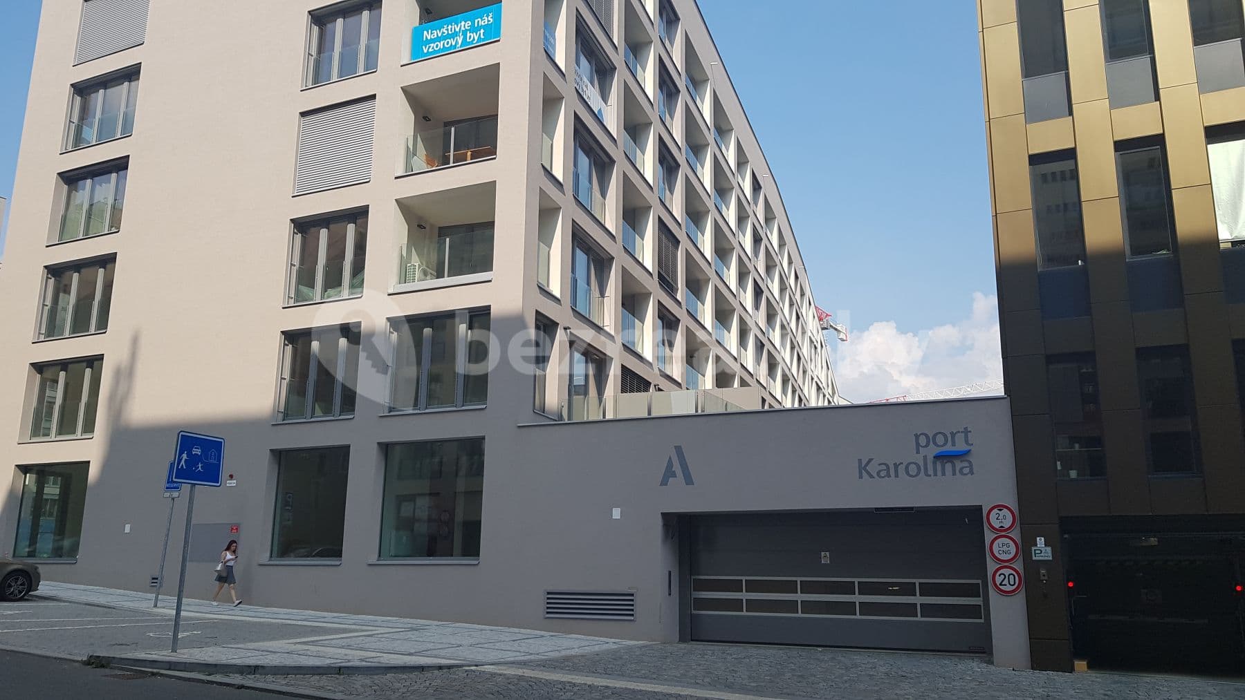 Prenájom garáže 12 m², U Mlýnského kanálu, Praha, Praha Prenájom garáže 12 m², U Mlýnského kanálu, Praha, Praha