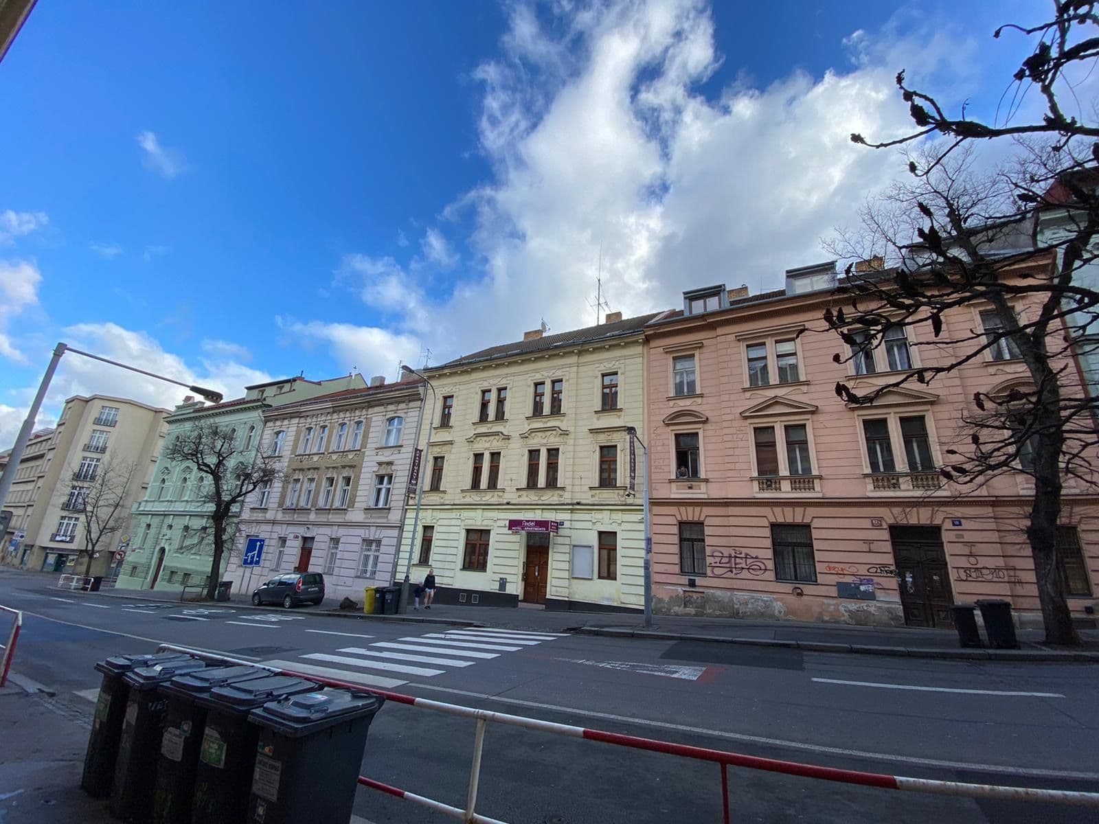 Prenájom bytu 2-izbový 50 m², U Santošky, Praha, Praha Prenájom bytu 2-izbový 50 m², U Santošky, Praha, Praha