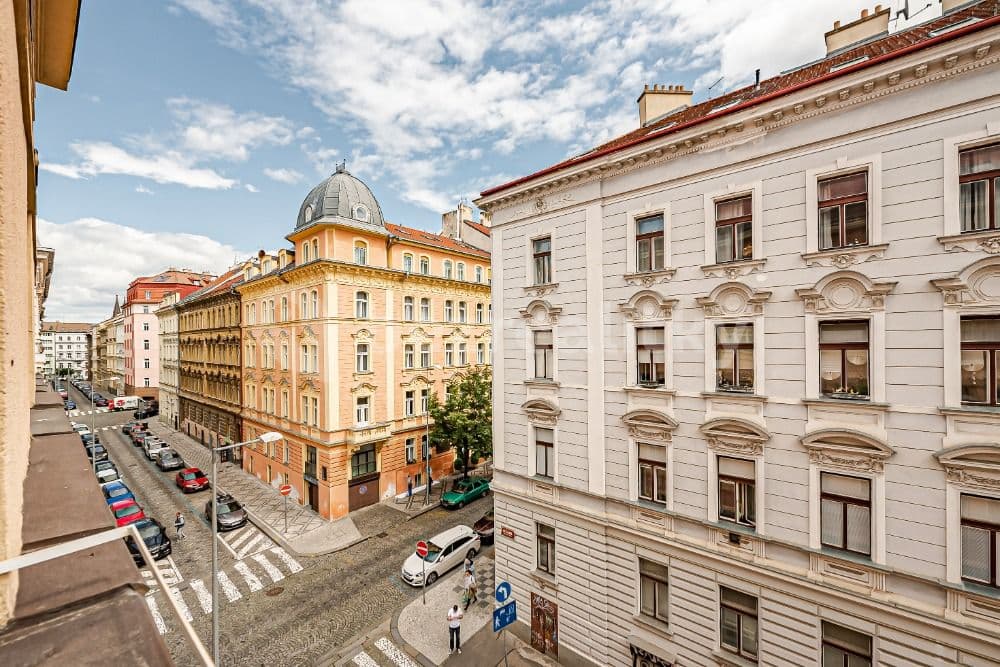 Prenájom bytu 2-izbový 68 m², Jana Masaryka, Praha, Praha Prenájom bytu 2-izbový 68 m², Jana Masaryka, Praha, Praha