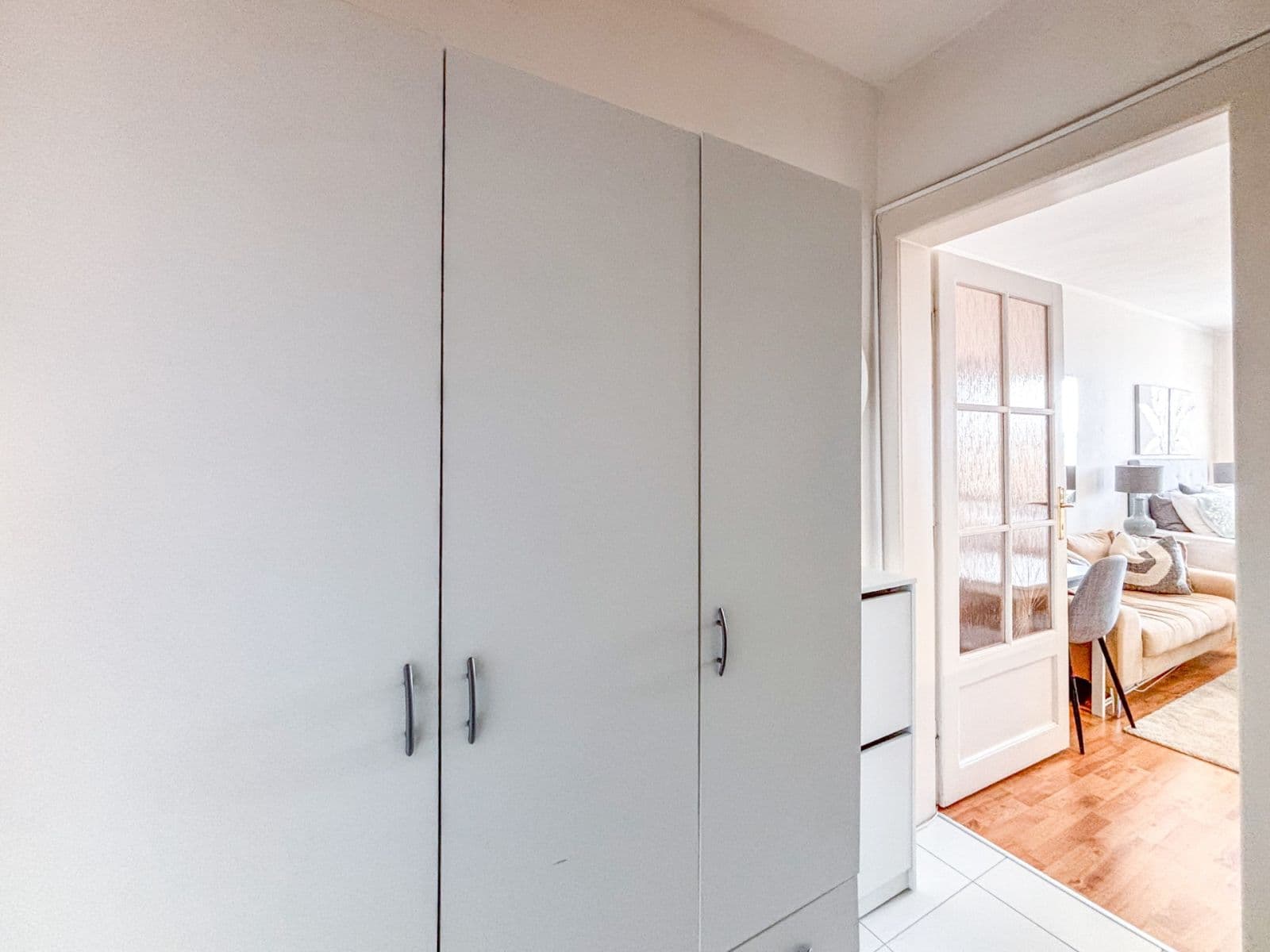 Prenájom bytu 1-izbový 28 m², Ruská, Praha, Praha Prenájom bytu 1-izbový 28 m², Ruská, Praha, Praha