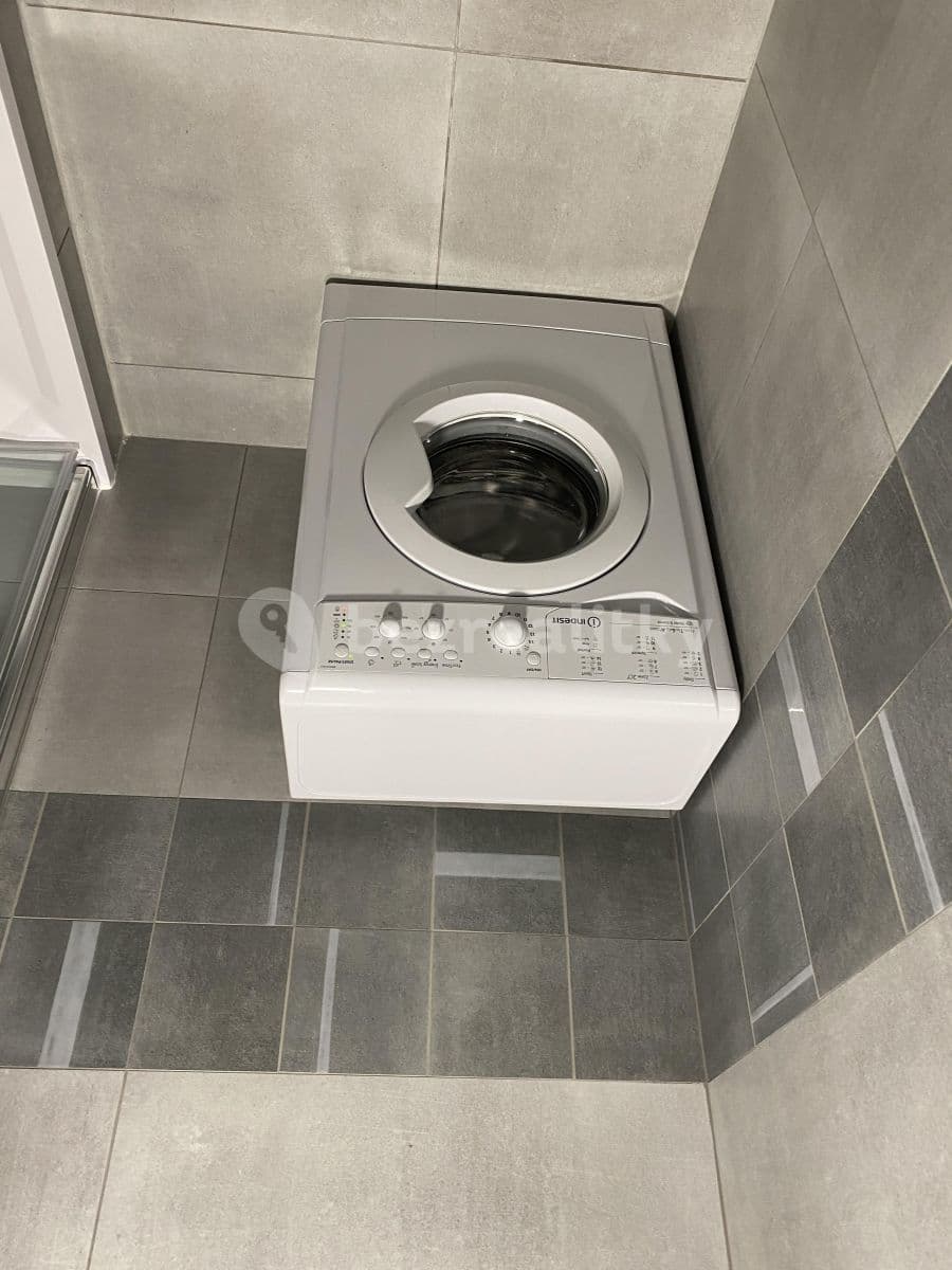 Prenájom bytu 1-izbový 32 m², Ondrouškova, Brno, Jihomoravský kraj Prenájom bytu 1-izbový 32 m², Ondrouškova, Brno, Jihomoravský kraj