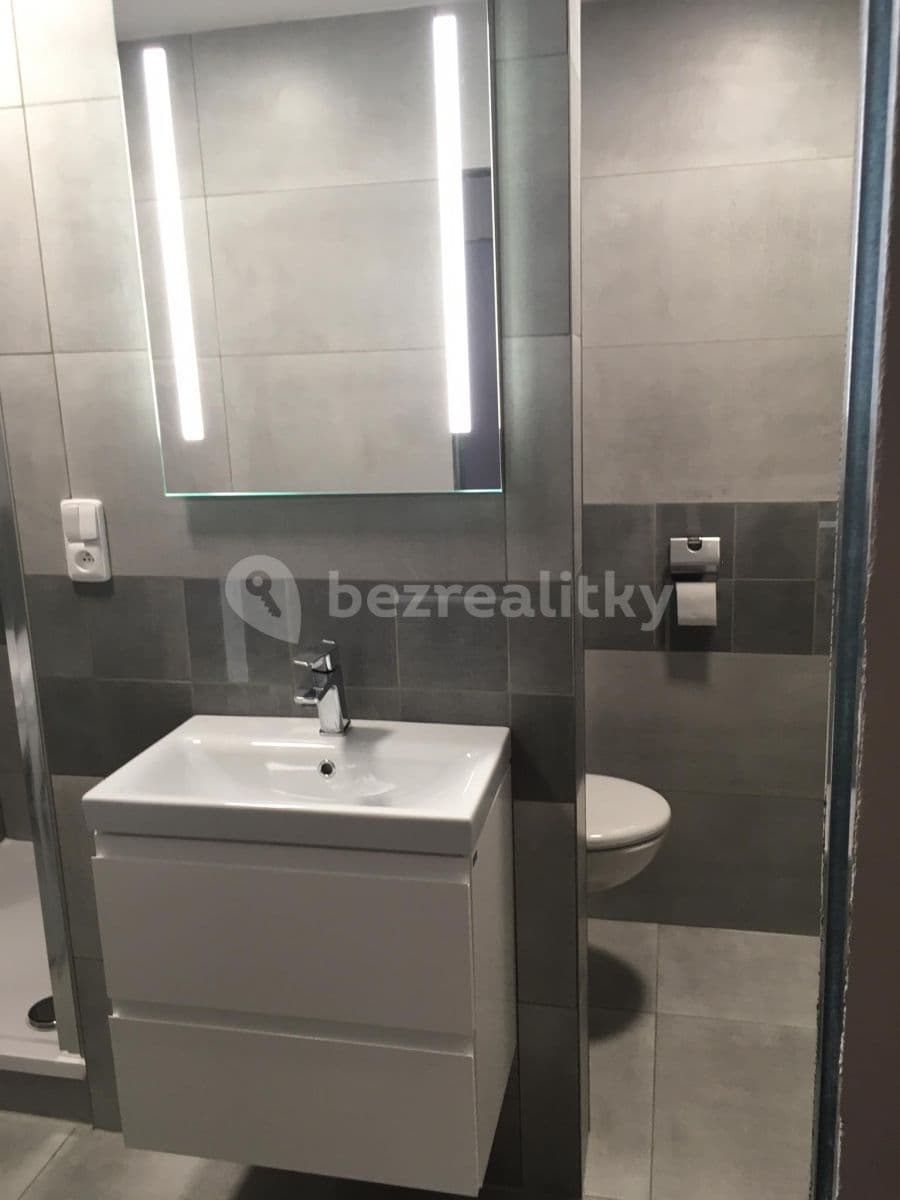 Prenájom bytu 1-izbový 32 m², Ondrouškova, Brno, Jihomoravský kraj Prenájom bytu 1-izbový 32 m², Ondrouškova, Brno, Jihomoravský kraj