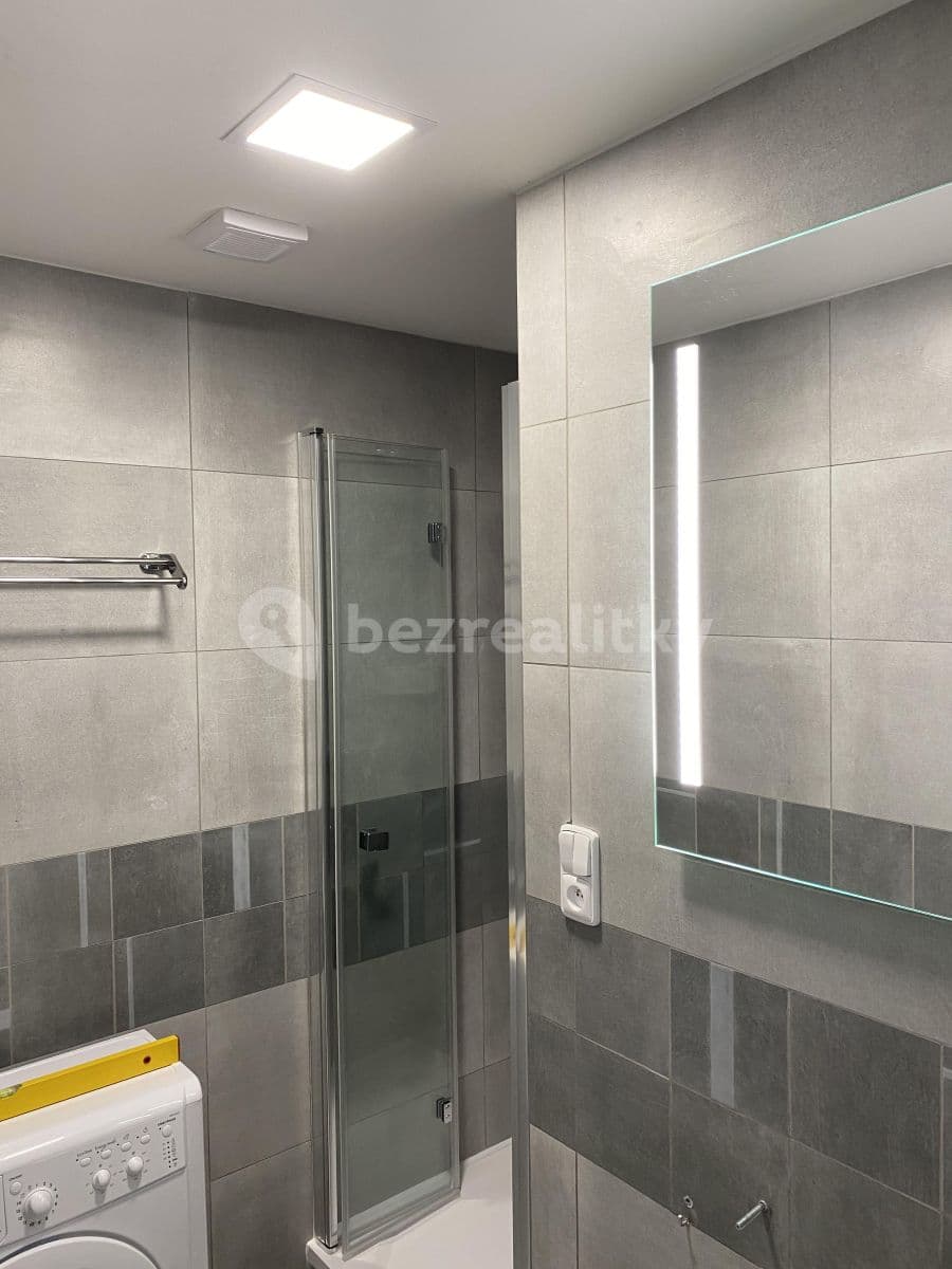 Prenájom bytu 1-izbový 32 m², Ondrouškova, Brno, Jihomoravský kraj Prenájom bytu 1-izbový 32 m², Ondrouškova, Brno, Jihomoravský kraj