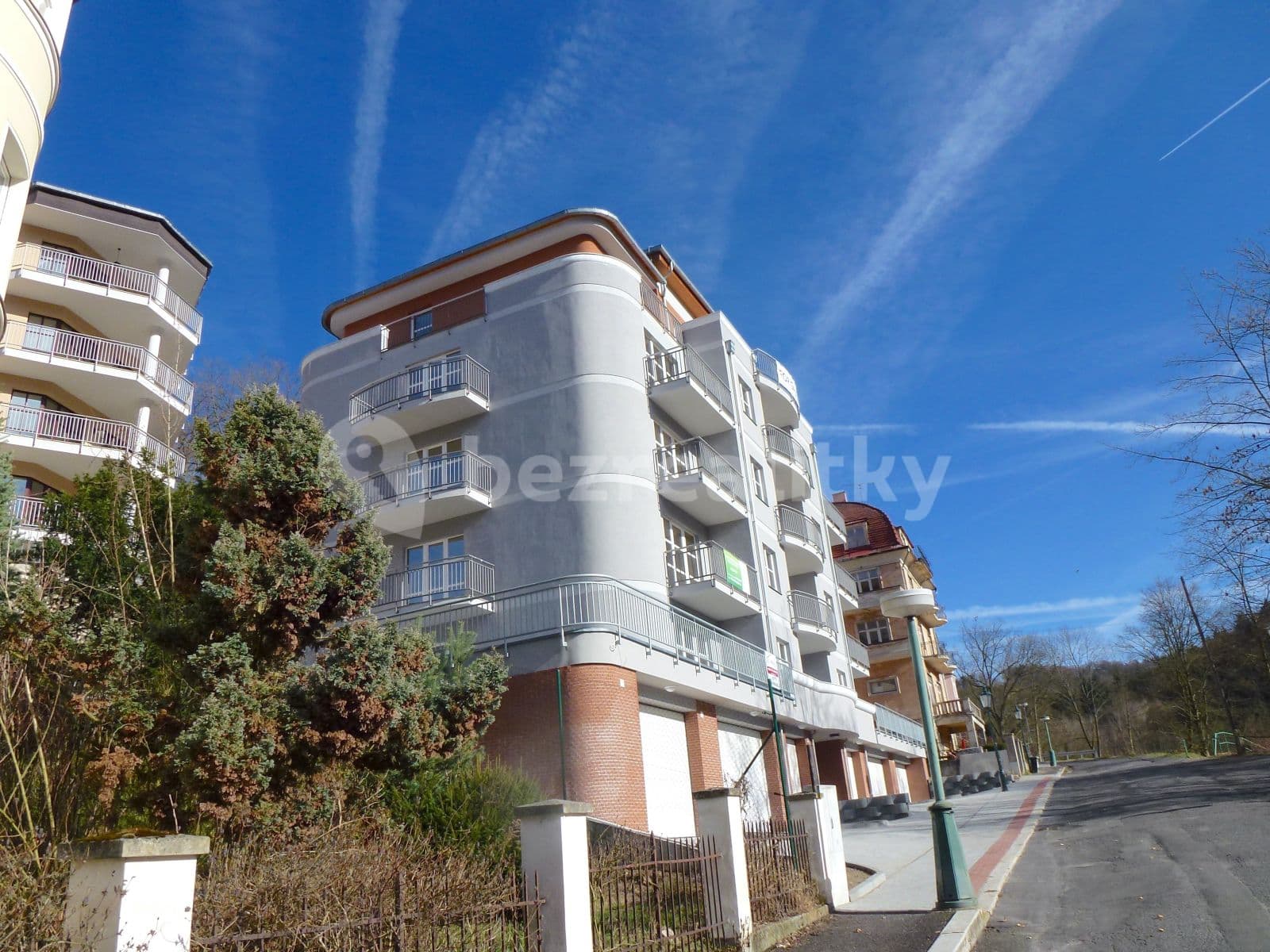 Predaj bytu 3-izbový 130 m², Škroupova, Karlovy Vary, Karlovarský kraj Predaj bytu 3-izbový 130 m², Škroupova, Karlovy Vary, Karlovarský kraj
