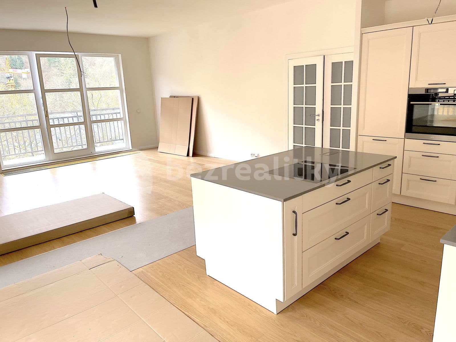 Predaj bytu 3-izbový 155 m², Škroupova, Karlovy Vary, Karlovarský kraj