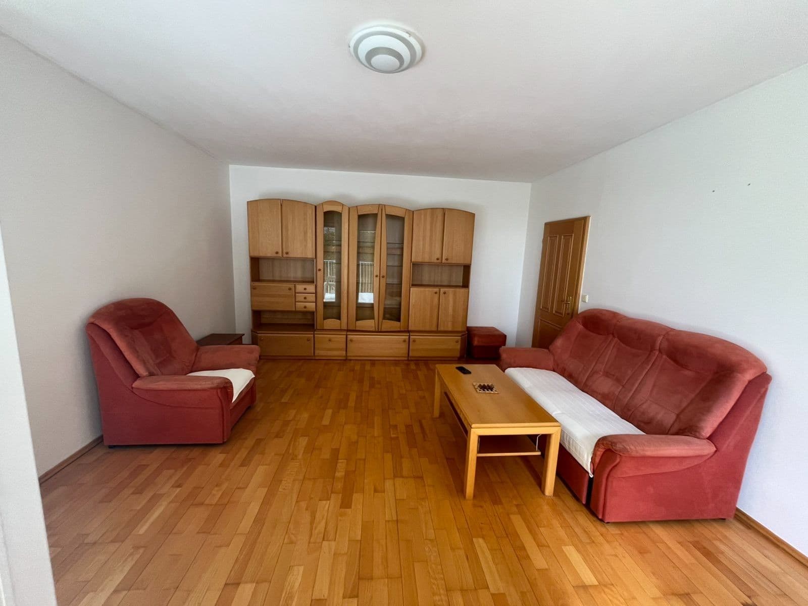 Prenájom bytu 2-izbový 56 m², Pastevců, Praha, Praha Prenájom bytu 2-izbový 56 m², Pastevců, Praha, Praha