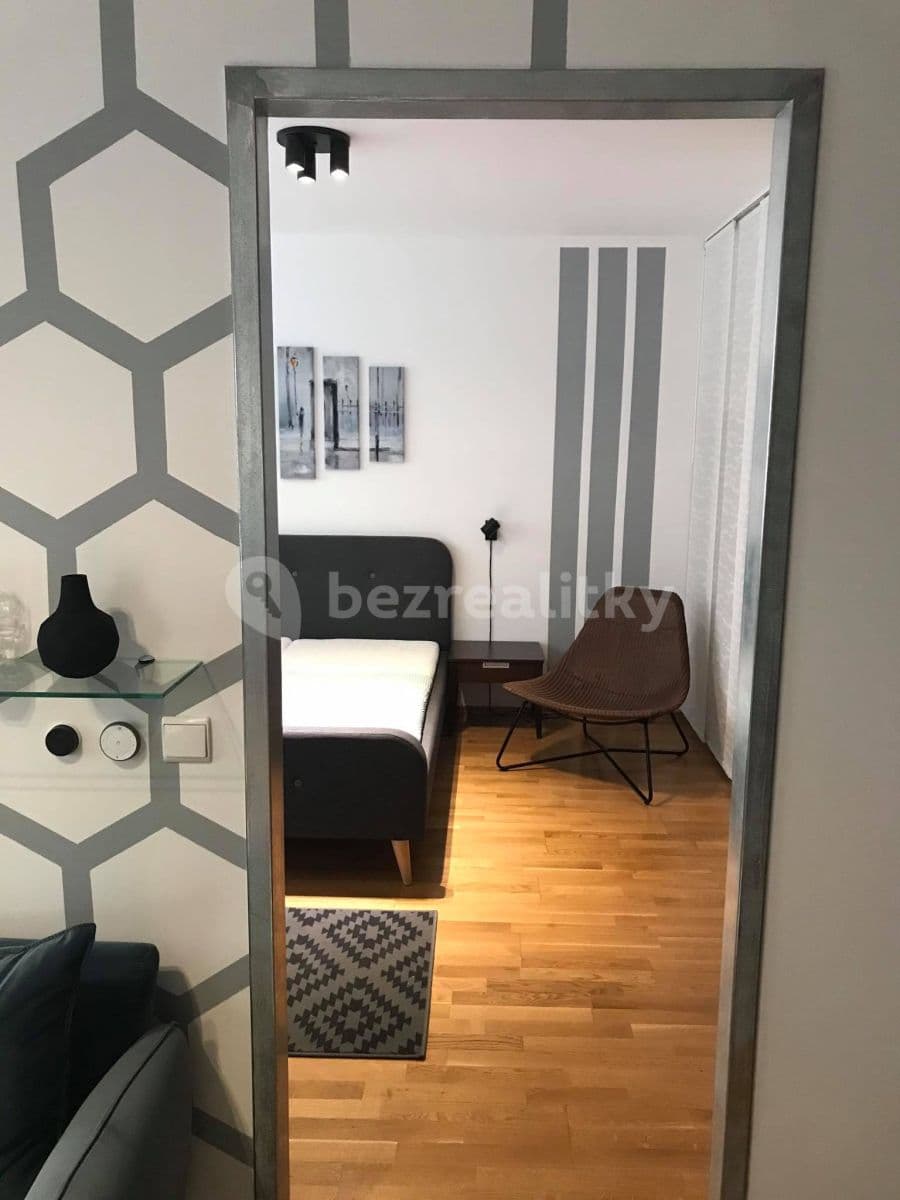 Prenájom bytu 2-izbový 46 m², Karla Engliše, Praha, Praha Prenájom bytu 2-izbový 46 m², Karla Engliše, Praha, Praha