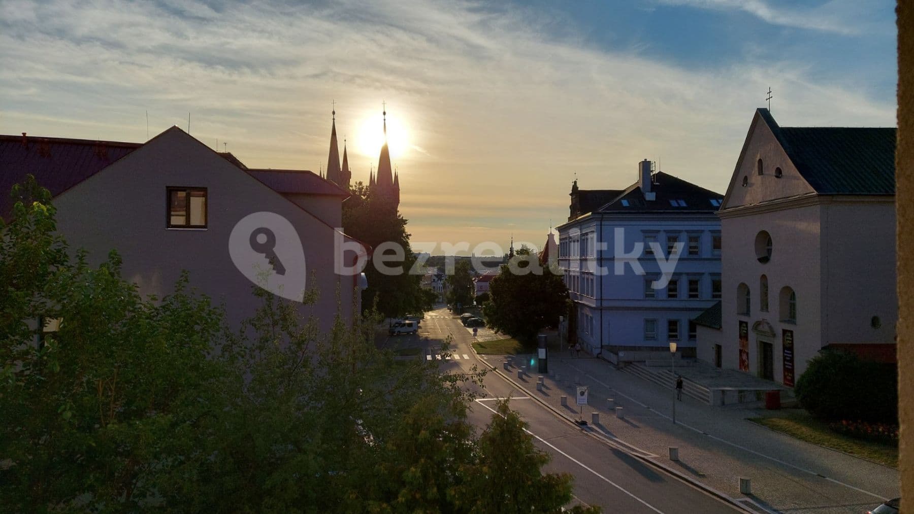 Prenájom bytu 3-izbový 62 m², Tyršovo náměstí, Chrudim, Pardubický kraj Prenájom bytu 3-izbový 62 m², Tyršovo náměstí, Chrudim, Pardubický kraj