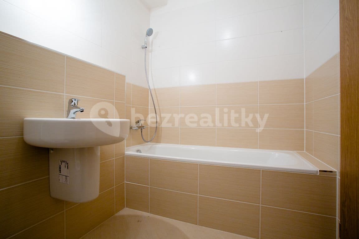Prenájom bytu 1-izbový 35 m², Svitákova, Praha, Praha Prenájom bytu 1-izbový 35 m², Svitákova, Praha, Praha