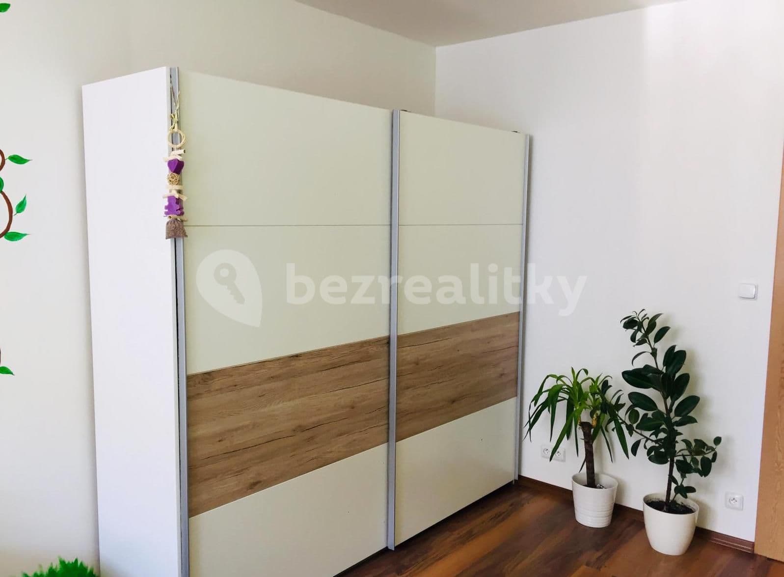 Prenájom bytu 2-izbový 63 m², K rybníku, Brno, Jihomoravský kraj Prenájom bytu 2-izbový 63 m², K rybníku, Brno, Jihomoravský kraj