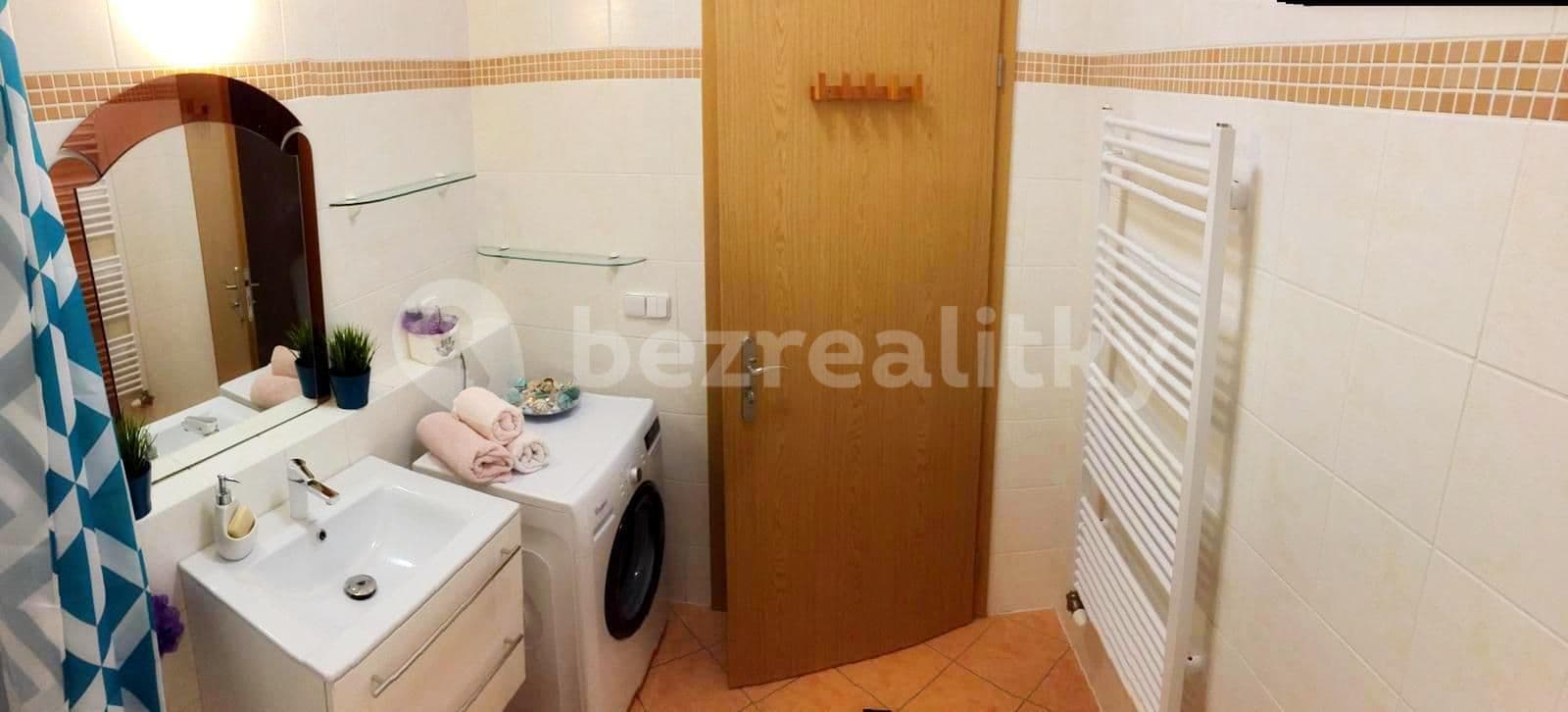 Prenájom bytu 2-izbový 63 m², K rybníku, Brno, Jihomoravský kraj Prenájom bytu 2-izbový 63 m², K rybníku, Brno, Jihomoravský kraj