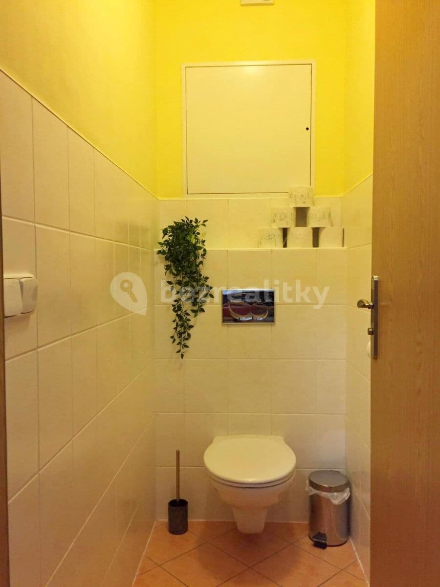 Prenájom bytu 2-izbový 63 m², K rybníku, Brno, Jihomoravský kraj Prenájom bytu 2-izbový 63 m², K rybníku, Brno, Jihomoravský kraj