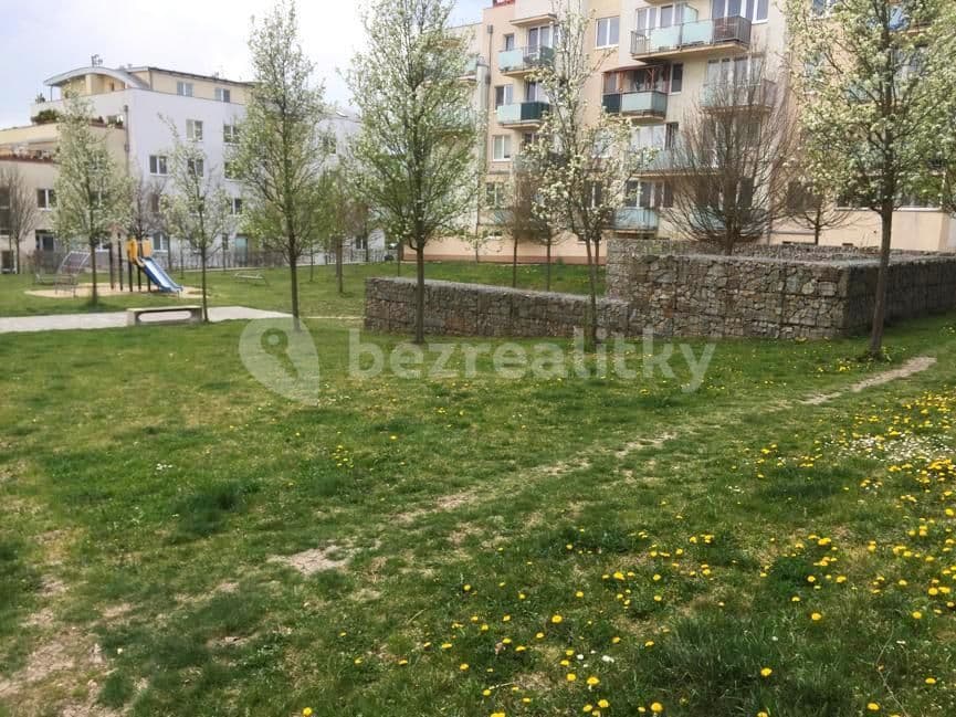 Prenájom bytu 2-izbový 63 m², K rybníku, Brno, Jihomoravský kraj Prenájom bytu 2-izbový 63 m², K rybníku, Brno, Jihomoravský kraj