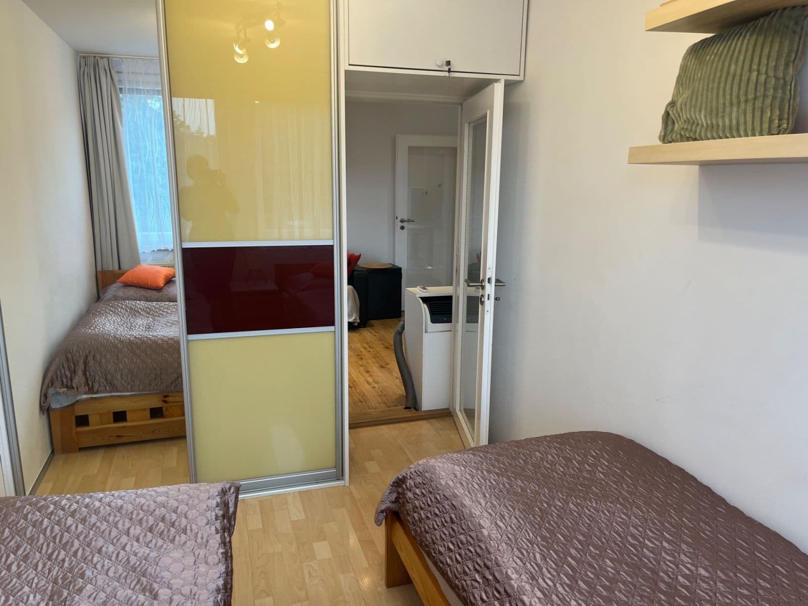 Prenájom bytu 3-izbový 42 m², Molákova, Praha, Praha Prenájom bytu 3-izbový 42 m², Molákova, Praha, Praha