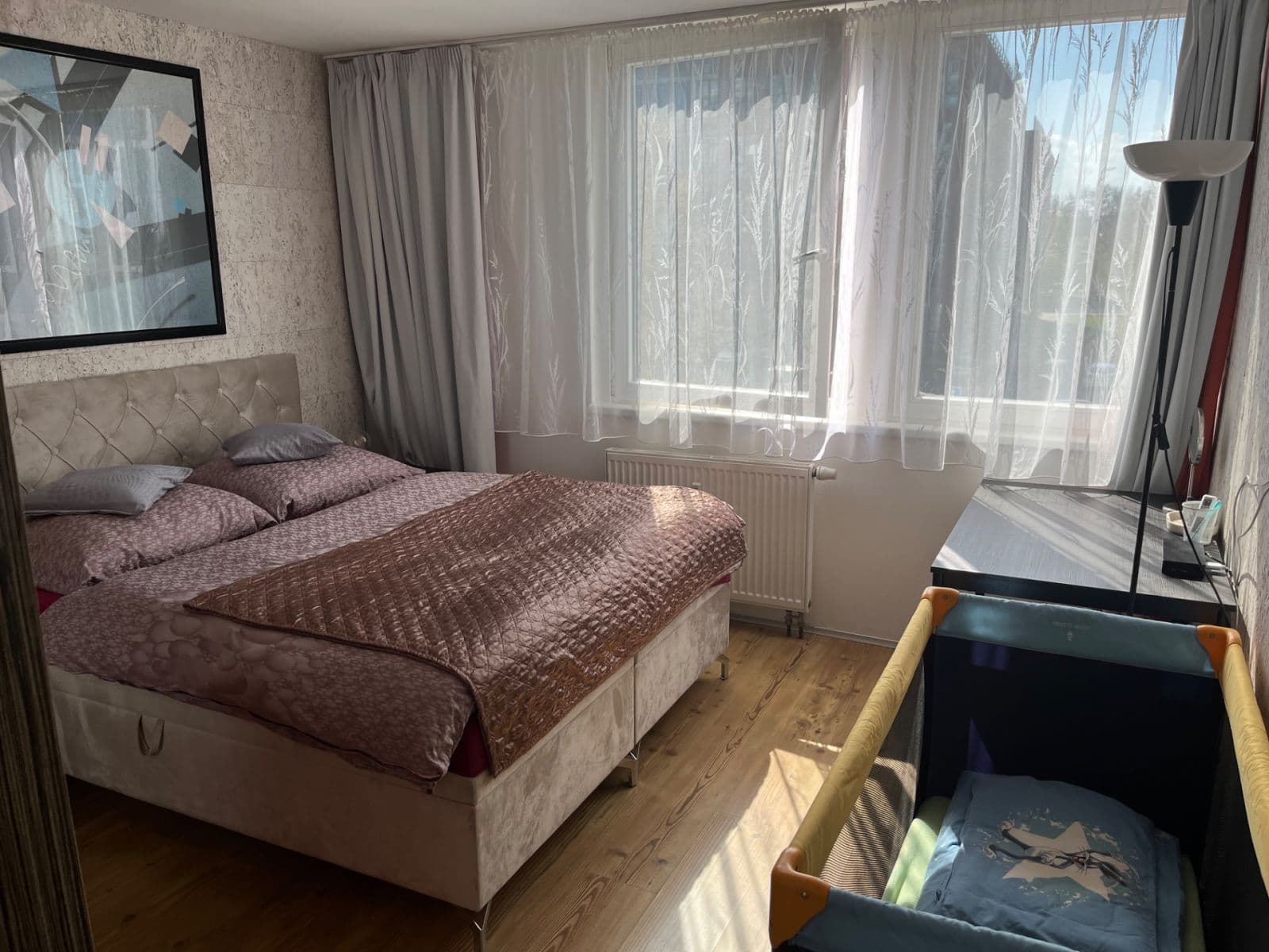 Prenájom bytu 3-izbový 42 m², Molákova, Praha, Praha Prenájom bytu 3-izbový 42 m², Molákova, Praha, Praha
