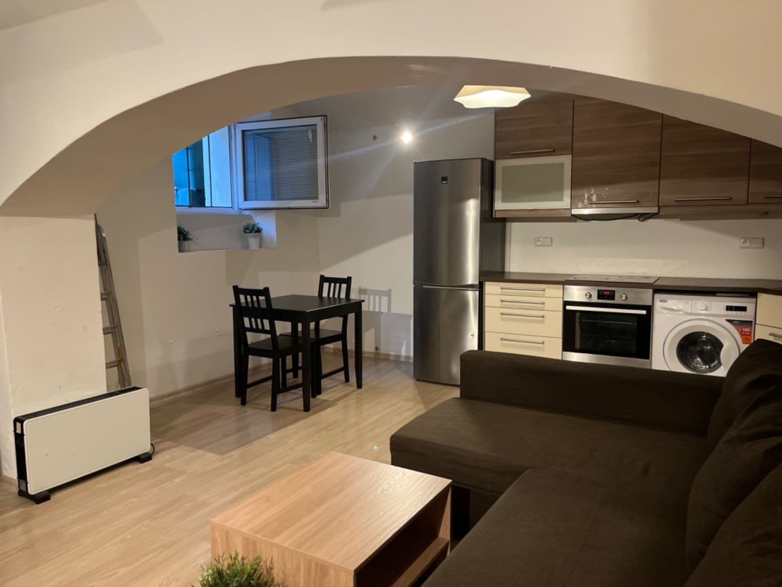 Prenájom bytu 2-izbový 41 m², Oldřichova, Praha, Praha Prenájom bytu 2-izbový 41 m², Oldřichova, Praha, Praha